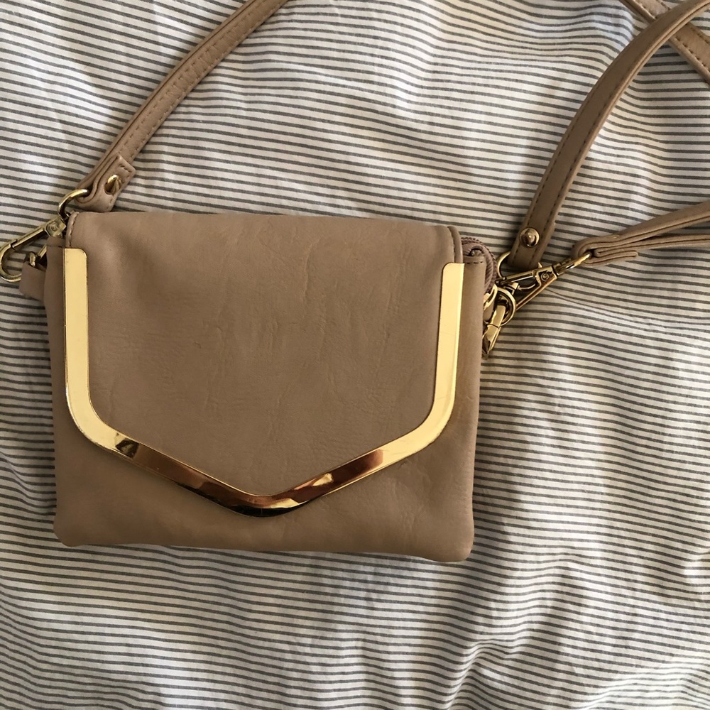 Small crossbody/wristlet
